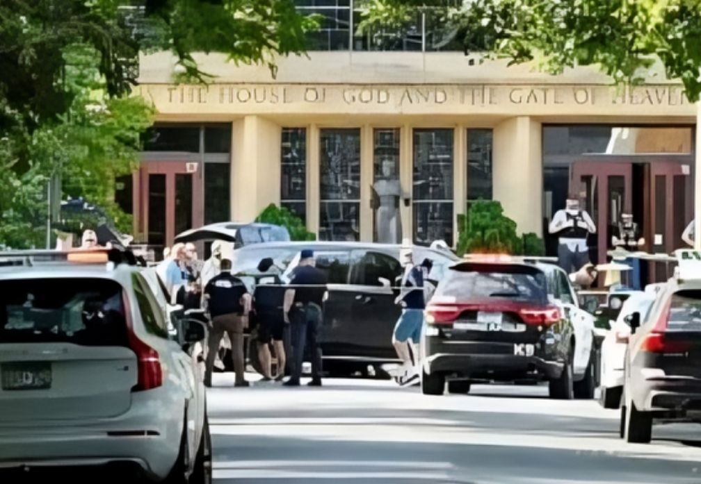 السماء بلا قمر لأكثر من 5 ساعات  ومصر تُقيم صلاة الخسوف 1