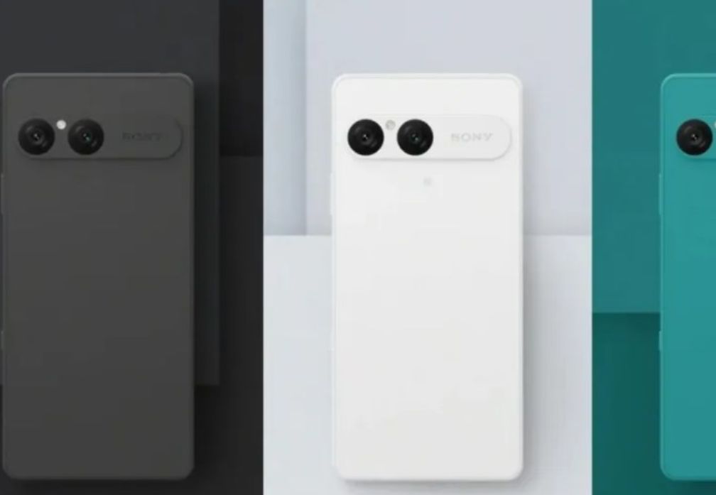 السماء بلا قمر لأكثر من 5 ساعات  ومصر تُقيم صلاة الخسوف 19