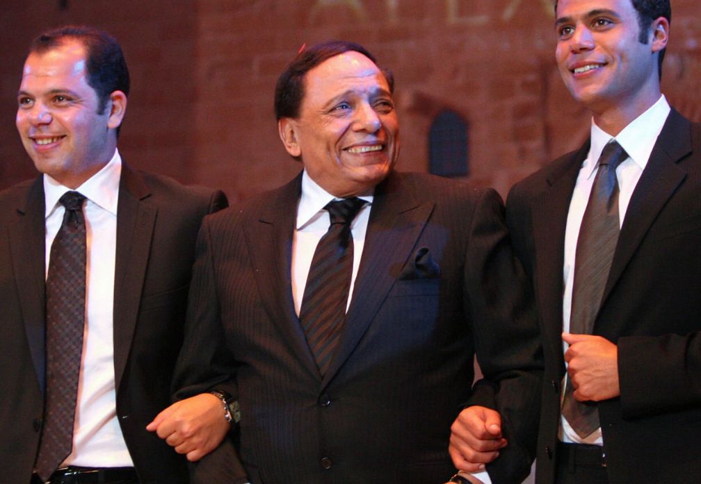 السماء بلا قمر لأكثر من 5 ساعات  ومصر تُقيم صلاة الخسوف 22